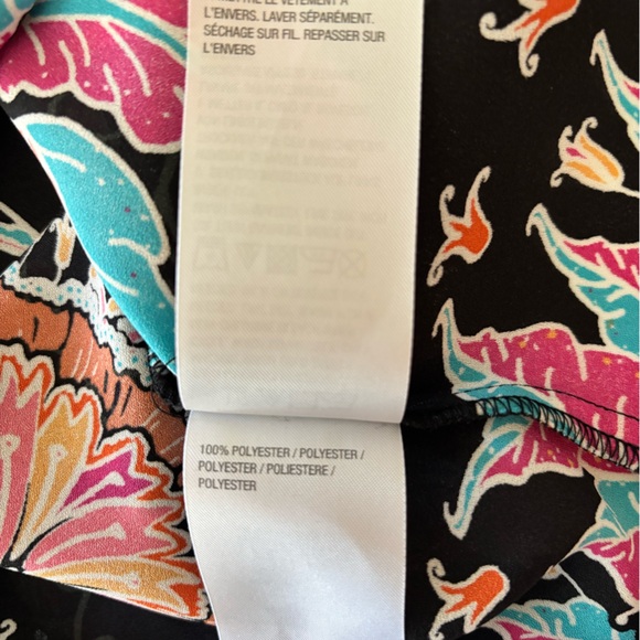 Bob Mackie Wearable long sleeve top size Large - Picture 8 of 8